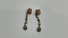 ミハエルネグリン ピアス