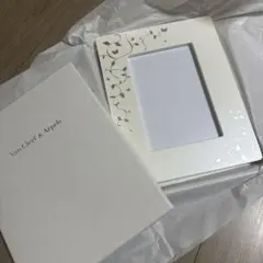 Van Cleef & Arpels 非売品 写真立て フレーム Van Cleef & Arpels（フォトフレーム）のフリマアイテム一覧