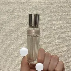 コスメデコルテ　香水　ユイ