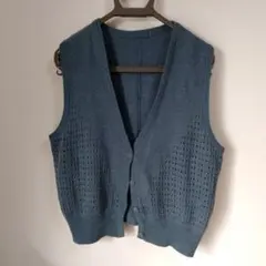 ダークブルー ノースリーブニットベスト