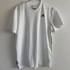 adidas ホワイト Tシャツ