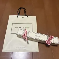 Jo Malone クリスマスクラッカーBOXのサムネイル