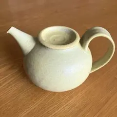 澤田痴陶人作 青磁風 茶壷 煎茶用 急須 受け皿付 ティーポット 陶器 澤田痴陶人作 青磁風 茶壷 煎茶用 急須 受け皿付 陶器 - メルカリ