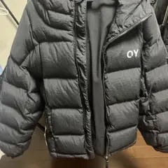 OY フード付きダウンジャケット ブラック　チャック壊れてます