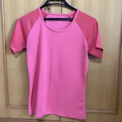 トレーニングシャツ　半袖　ピンク　L ノーブランド
