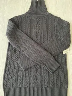 黒色タートルネックシンプルニット　Mサイズ