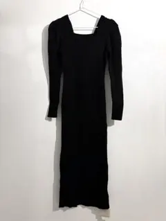 リブニットスクエアニットワンピース