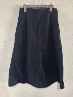 ユニクロ　ネイビーフレアロングスカート サイドポケット付き