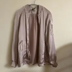 サテンジャケット