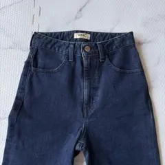 Item thumbnail for item fa3c0063-21c2-4fcb-9089-ddccc43d4060