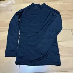 ブラック長袖アンダーシャツ サイズ140