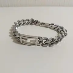 フェンディ FF バゲット ブレスレット チェーンリンク シルバー 7AJ539のサムネイル