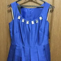 送料込☆ビジュー付きドレス