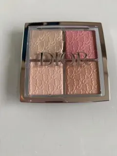 Dior バックステージ フェイス グロウ パレット 004