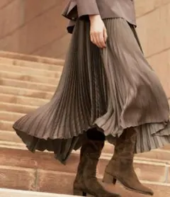 Mila Owen アシンメトリーヘムプリーツ　ギャザースカート　S〜M