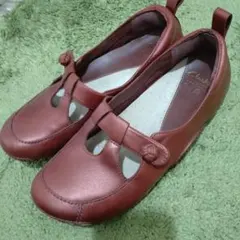 Clarks クラークス　フラットシューズ　ワインレッドのサムネイル