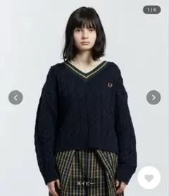 FRED PERRY Vネックニット 定価60%引き