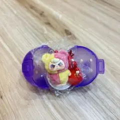 ベイビースリー　キーホルダー　ガチャガチャ