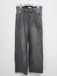 earth music & ecology グレー ストレートデニム