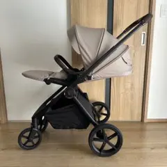 Item thumbnail for item 3495afc1-f810-498e-9e7a-760e7d05b0d7