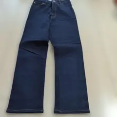 ダークブルー ストレートデニム