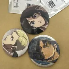 進撃の巨人　カラオケの鉄人コラボ　3枚セット　グリッター缶バッジ