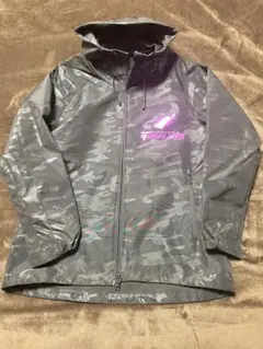 Item thumbnail for item ab683eee-8256-4ad8-9baa-9098eb65194a