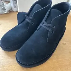 Clarks Desert BT GTX ブラック スエード UK7のサムネイル