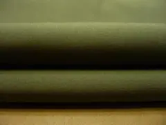 A585・綿100％・カーキーグリーン2.6m・無地・薄地・微張有