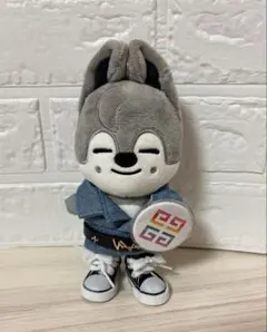 straykids  skzoo  ウルフチャン　　ぬいぐるみセット 2025年最新】skzoo mini ぬいぐるみ ウルフチャンの人気アイテム