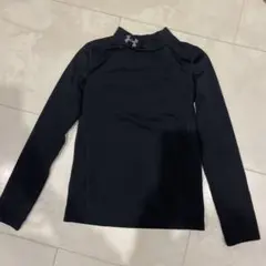 Under Armour ColdGear ブラック 長袖シャツ YMD