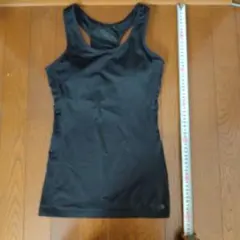 RIZAP　フィットネスタンクトップ ブラック　カップ付き　Мサイズ