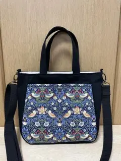 2wayベストオブモリスいちご泥棒☆ハンドメイドショルダーバック☆グラニーバック
