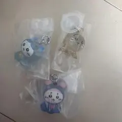 ちいかわ めじるしアクセサリー 古本屋 ハチワレ