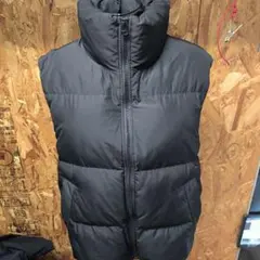 GU　ブラック ヒートパデッドオーバーサイズベスト