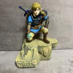 FIGURIZMα ゼルダの伝説 リンク フィギュア - メルカリ