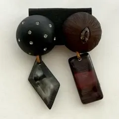 Item thumbnail for item 1d575338-489e-40de-a045-22cce530942c