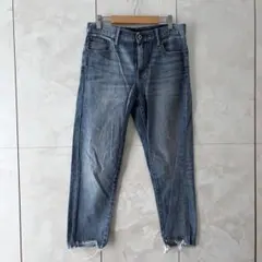 UNIQLO ユニクロ　スリムボーイフレンド フィットアンクルジーンズ24