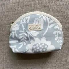 ハンドメイド　ポーチ