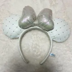 ミニーマウス風 ホワイトカチューシャ　キルティング　レザー　パール