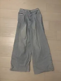 ライトブルーデニムワイドレッグパンツ