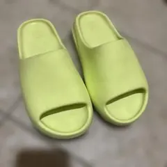 しょーきちくん着用 adidas イージースライド - メルカリ