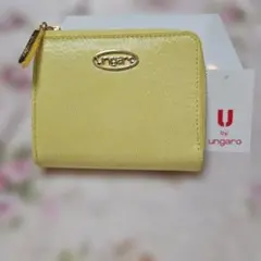 新品未使用❣️U by ungaro 　ウンガロ　 二つ折り財布 イエローのサムネイル