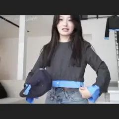 ☆新品☆ ZARA 重ね着風 クロップド丈 長袖カットソー S