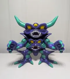 ドラゴンクエスト　伝説の魔王　デスピサロ　フィギュア　エビルプリースト