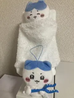 ちいかわ《ハチワレ》1点限り！お布団ティッシュケース➕ 討伐マスコット2