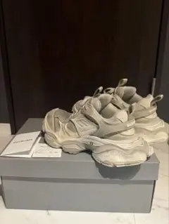 BALENCIAGA cargo 43