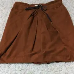 ガリャルダガランテ スカート