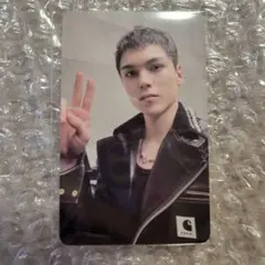 withmuu ラキドロ バーノン トレカ SEVENTEEN