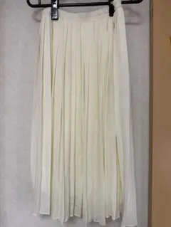 アイボリー ロングプリーツスカート